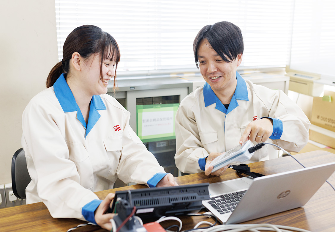 設計フロアの様子
